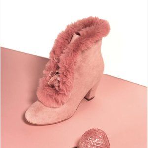 Lulu Hun Tatiana Boots size 8.5 faux pink fur ankle